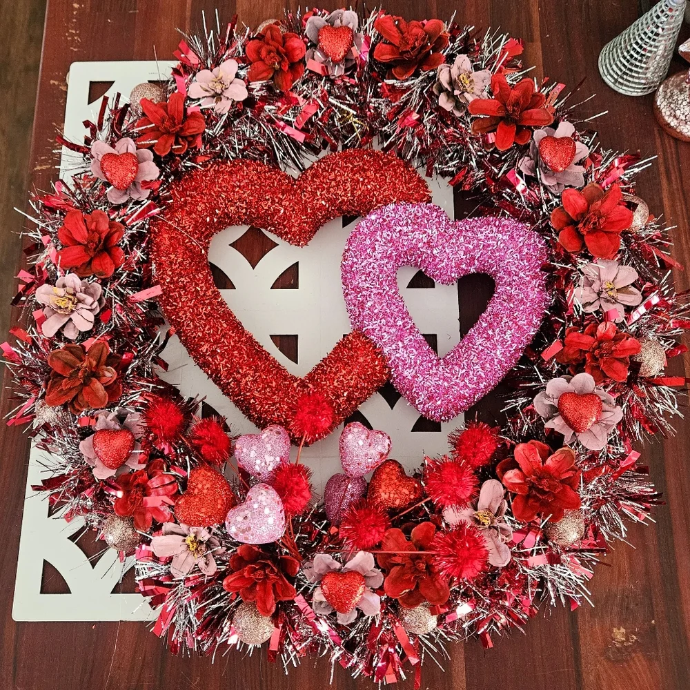 Valentine’s Day Wreath 18